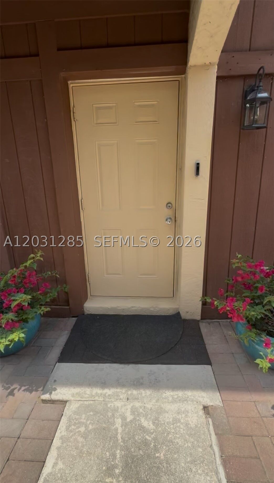 Property Photo: 7104 SW 114th Pl A FL 33173