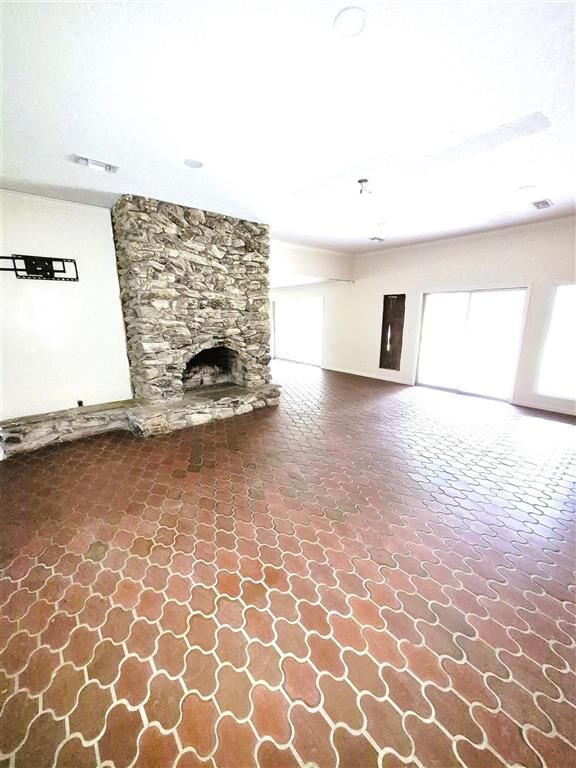Property Photo:  1202 Taylor Street  LA 70663 