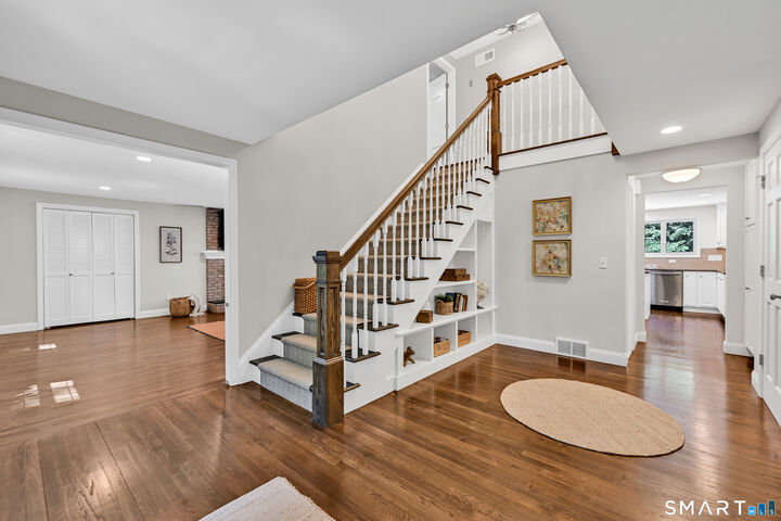 Property Photo: 23 Peaslee Hill CT 06117