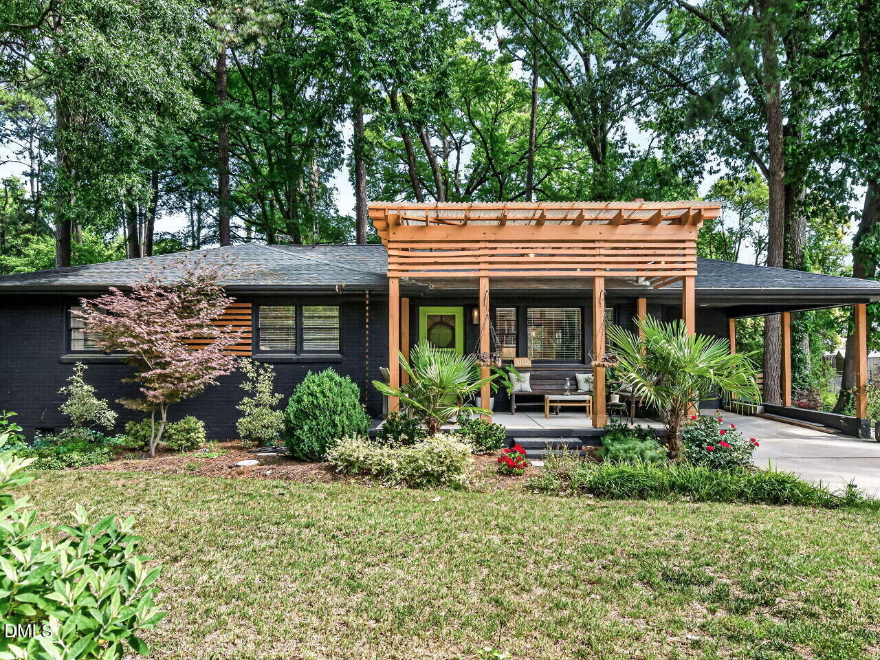 Property Photo:  1102 Park Avenue  NC 27529 