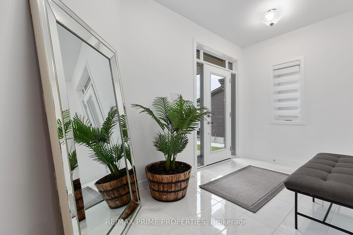 Property Photo: 194 Bristol Crescent ON K0G 1J0