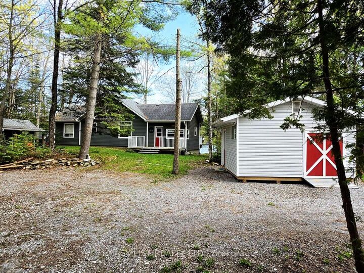 Property Photo: 1093 Wilderness Trail ON K6H 5R7