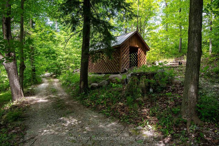 Property Photo: 9920 Regional Road 25 Road ON L9T 2X7