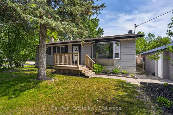 Property Photo: 5 Chippewa Avenue ON K0L 2H0