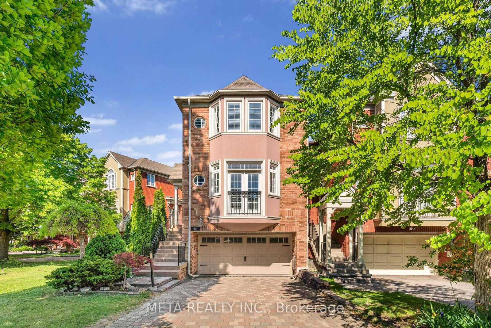 Property Photo: 25 Crispin Court ON L3R 4G6