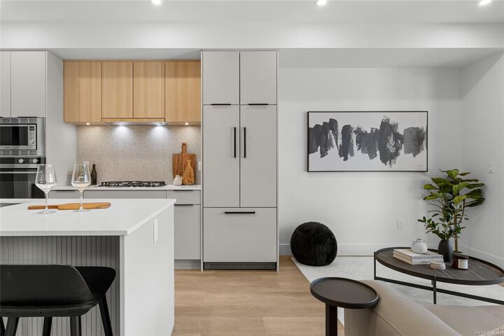 Property Photo:  2341 Bear Mountain Pkwy #413  BC V9B 6V1 