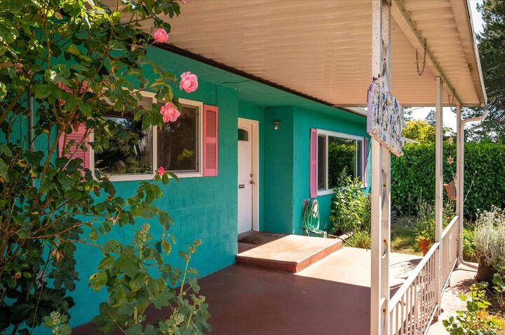 Property Photo:  1080 Nelson St  BC V9S 2K2 