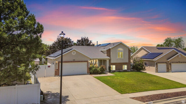 Property Photo: 9592 Wood Park Ln UT 84009