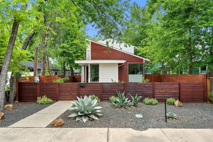 Property Photo: 4615 Depew Avenue TX 78751