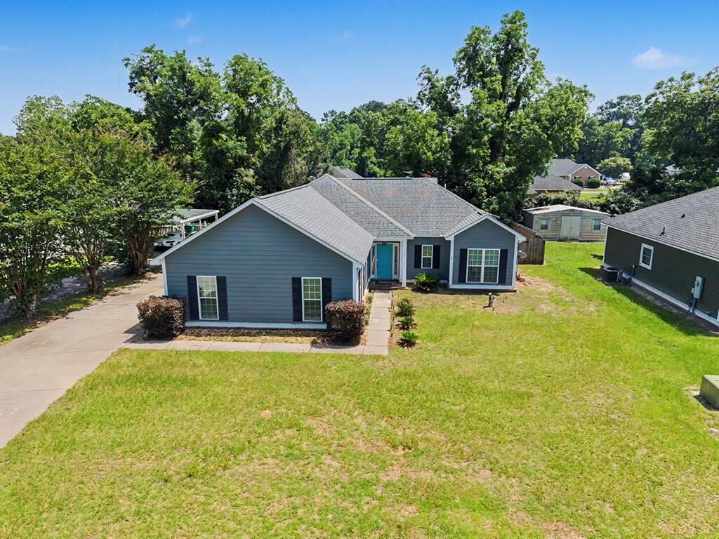 Property Photo:  125 Summerfield Drive  GA 31763 