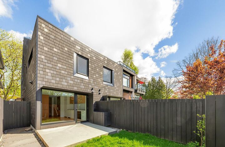 Property Photo: 2180 E 13th Avenue BC V5N 2C4