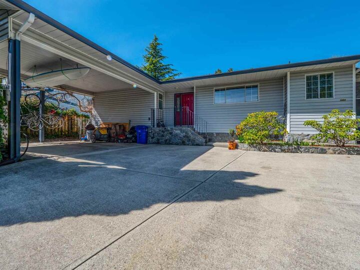 Property Photo: 5453 Carnaby Place BC V0N 3A7