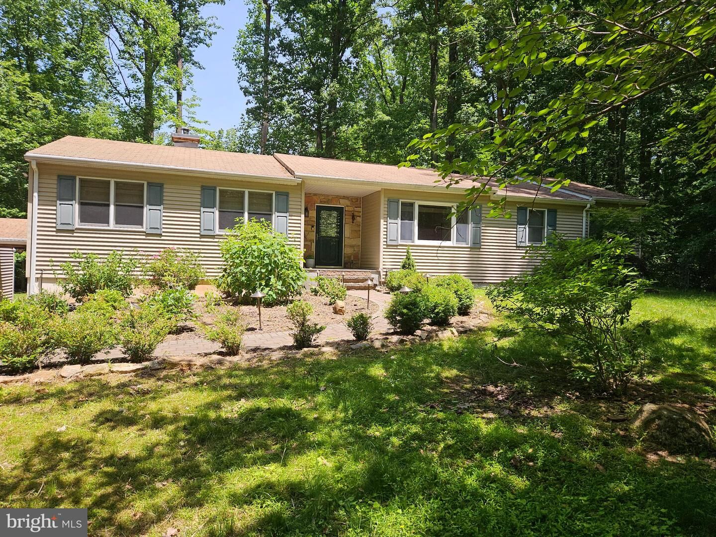 Property Photo:  1244 Reed Lane  PA 18930 