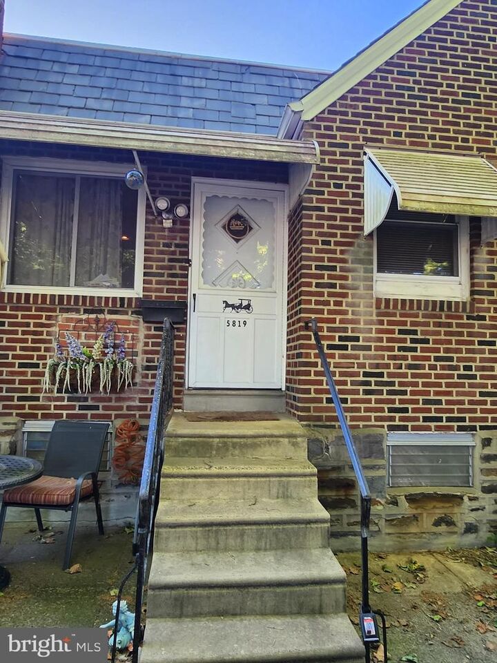 Property Photo: 5819 Bustleton Avenue PA 19149
