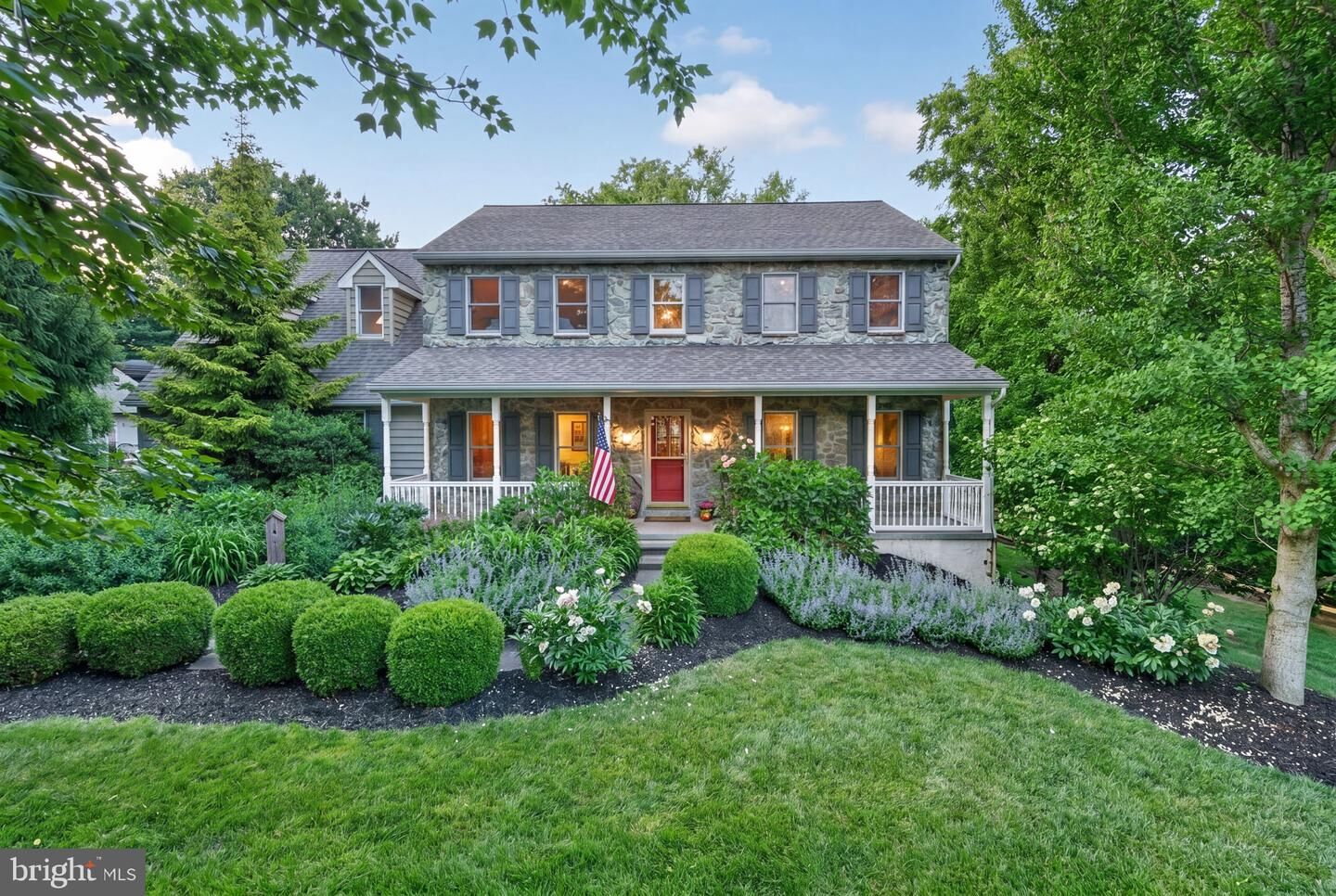 Property Photo: 129 Great Oak Drive PA 19352
