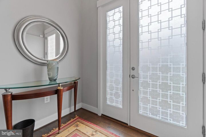 Property Photo: 113 Dyer Ct. VA 20170
