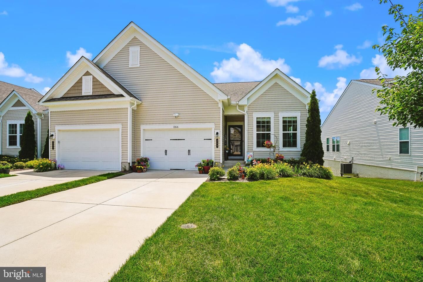 Property Photo: 266 Long Point Drive VA 22406