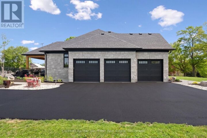 Property Photo: 5523 Fourth Line ON N0B 2K0