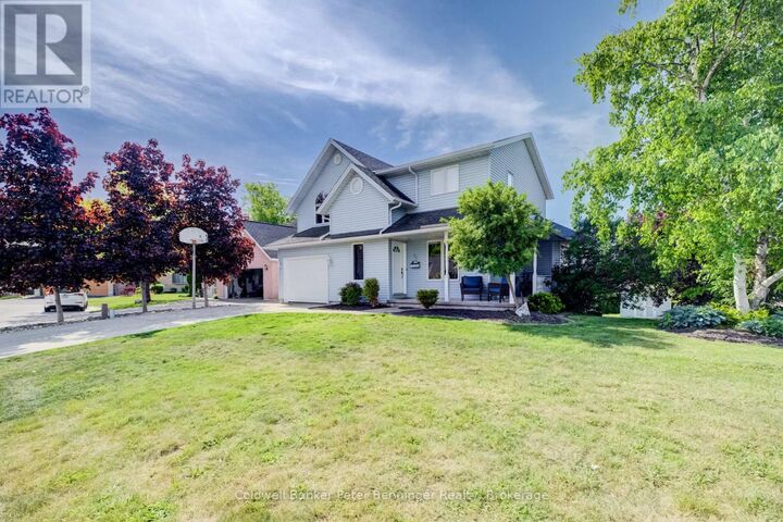 Property Photo: 54 Ellen Avenue ON N0G 2V0