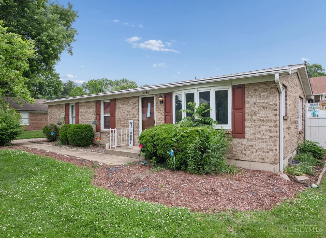 Property Photo: 3254 Banning Road OH 45239