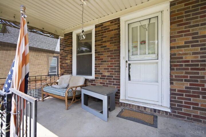 Property Photo: 6632 Cambridge Avenue OH 45227