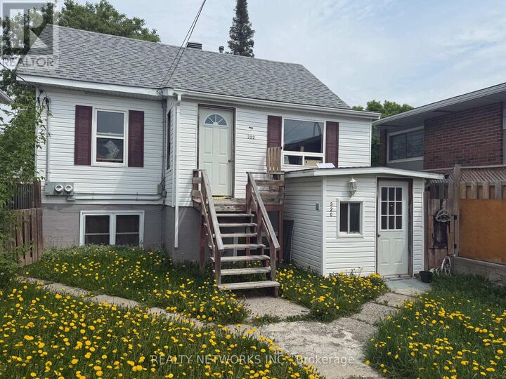 Property Photo:  320 Birch Street North  ON P4N 6E6 