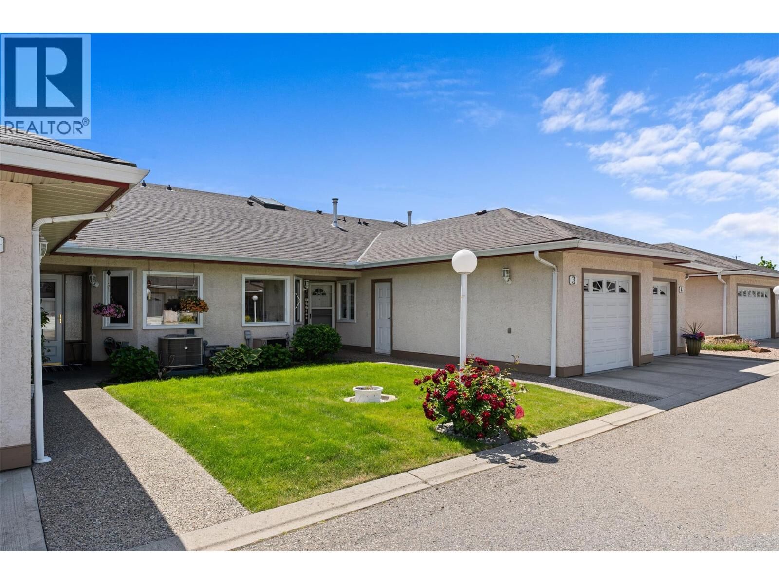 Property Photo:  1874 Parkview Crescent 3  BC V1X 7G6 