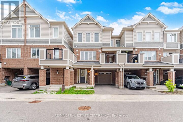 Property Photo: 1000 Asleton Boulevard 57 ON L5M 7P7