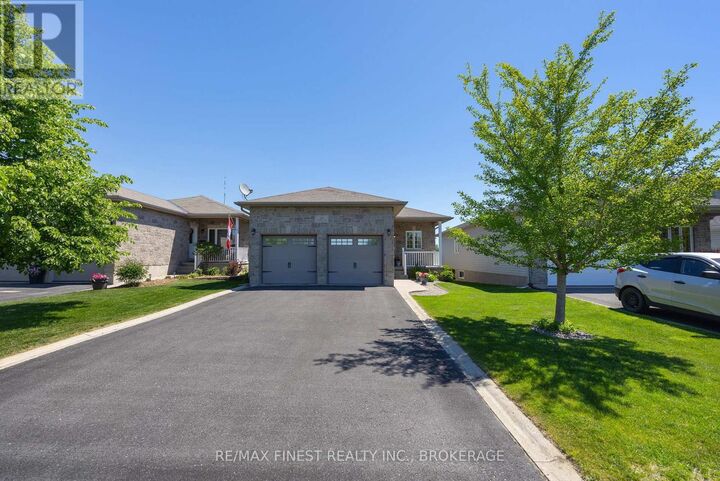 Property Photo:  123 Connell Drive  ON K7N 0A3 