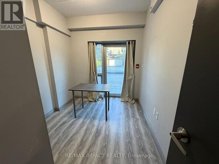 Property Photo:  275 Larch Street B04  ON N2L 3R2 