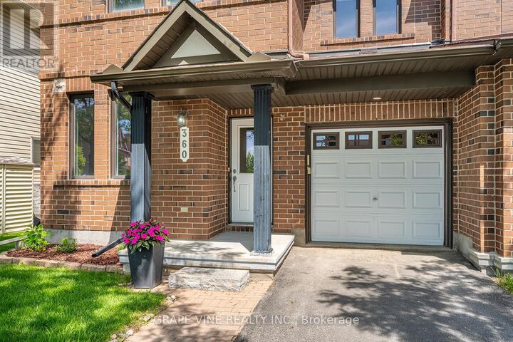 Property Photo:  360 Balinroan Crescent  ON K2J 3T9 