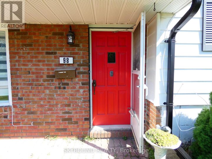 Property Photo:  98 Barton Street 1  ON L9T 1C9 
