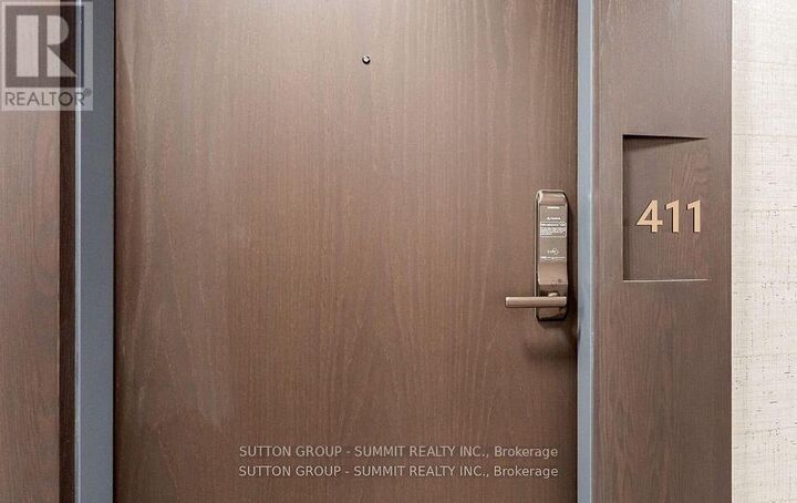 Property Photo:  412 Silver Maple Road 411  ON L6H 7X8 