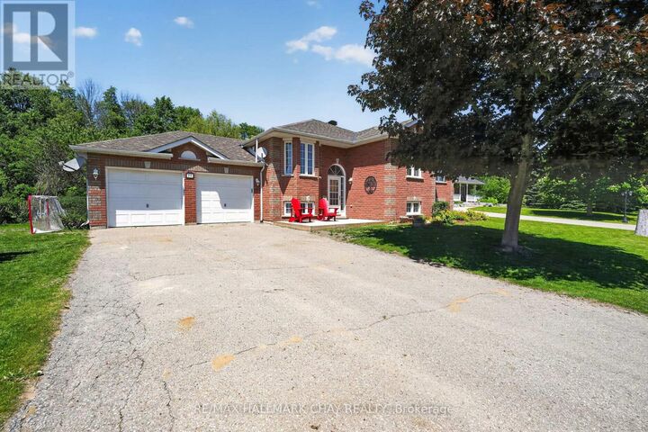 Property Photo:  55 Burbank Circle  ON L0M 1J0 