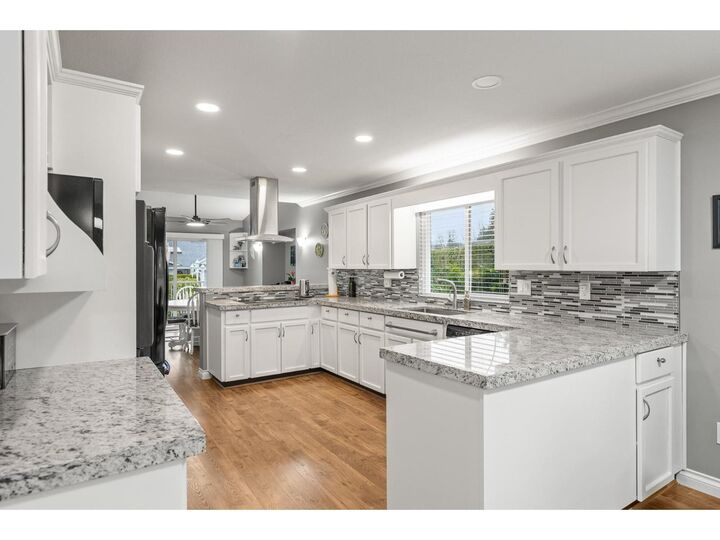 Property Photo:  3054 Trafalgar Street 19  BC V2S 7X6 