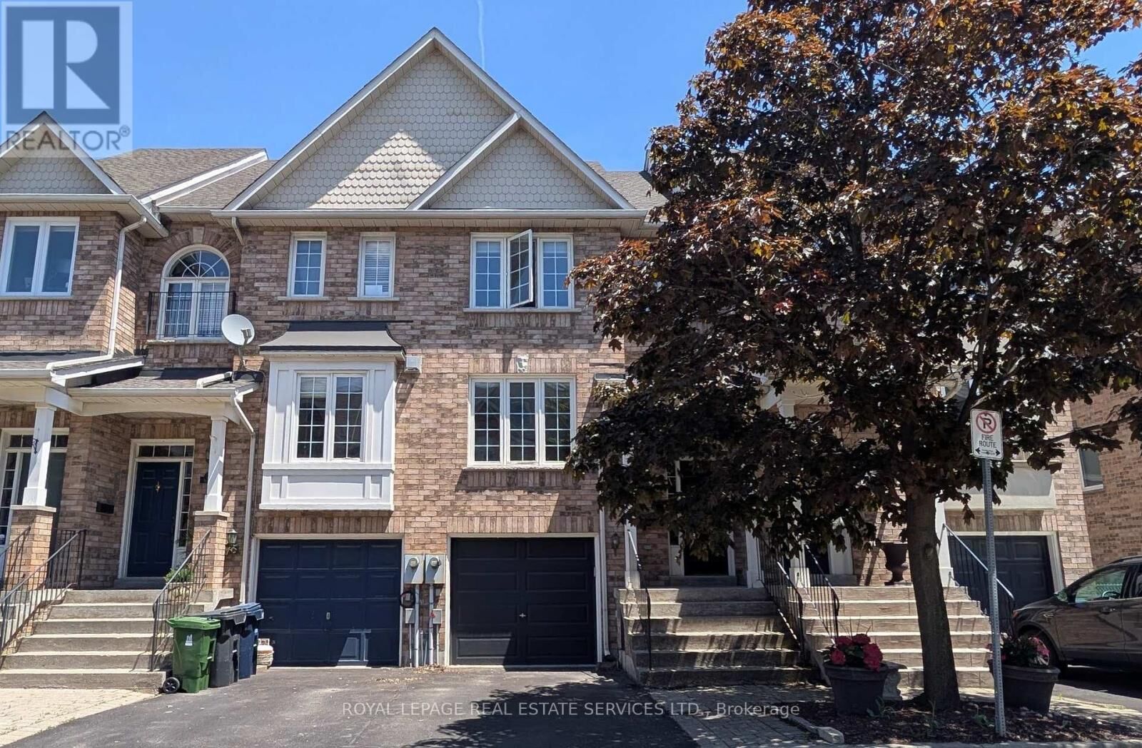 Property Photo: 19 Skeens Lane 2 ON M8W 4Z5