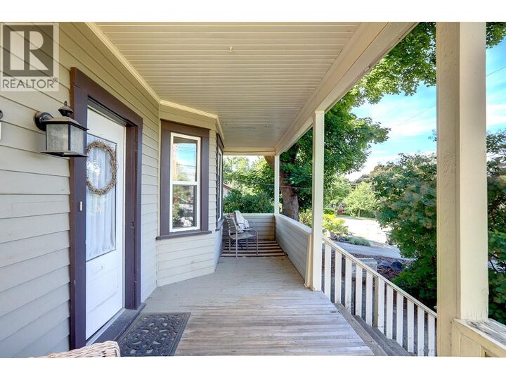 Property Photo:  2503 24 Street  BC V1T 4M8 