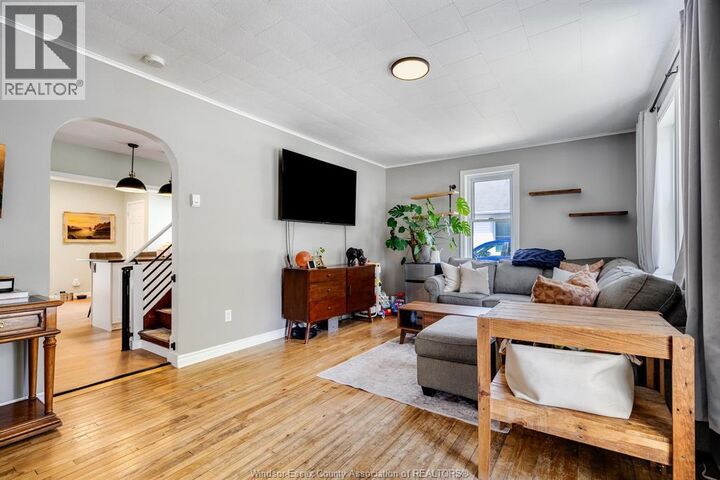 Property Photo:  44 McLean  ON N8Y 1X8 