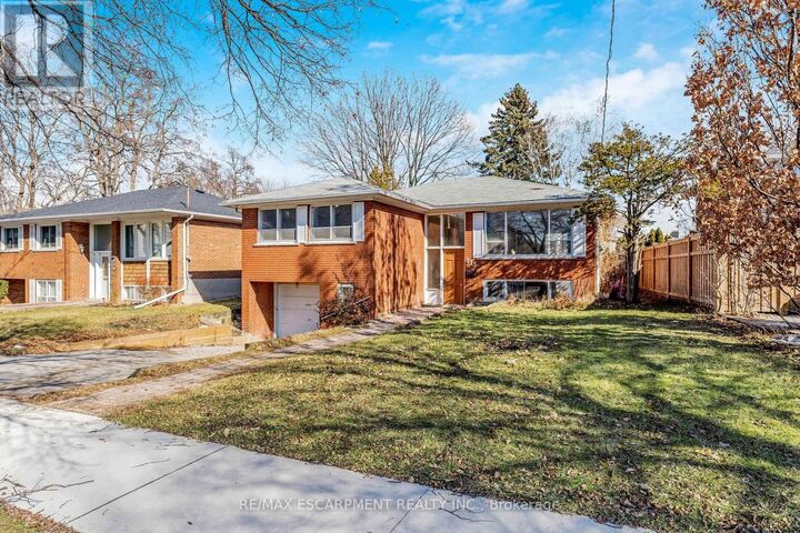 Property Photo:  113 Poynter Drive  ON M9R 1L7 