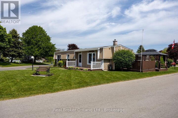 Property Photo:  115 Wilmot Trail  ON L1B 1A8 