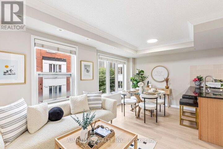 Property Photo:  29 Frances Loring Lane 6  ON M4M 3E8 