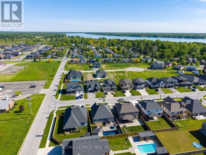 Property Photo:  2895 Arrowsmith Court  ON L0S 1S0 