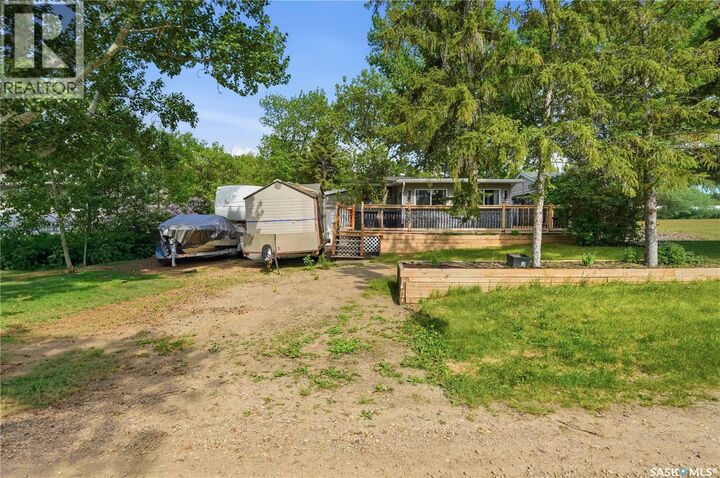 Property Photo: 409 Siltonia Avenue SK S0G 4L0