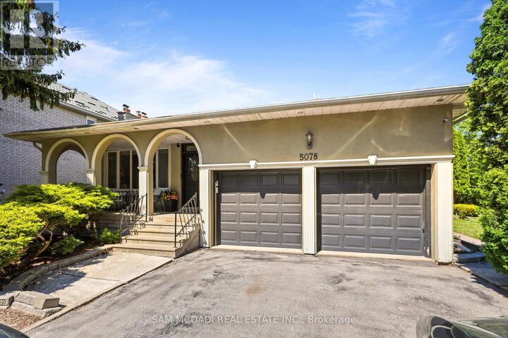 Property Photo: 5078 Durie Road ON L5M 2C7