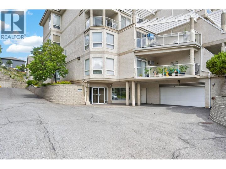 Property Photo:  712 Sahali Terrace 406  BC V2C 6T2 