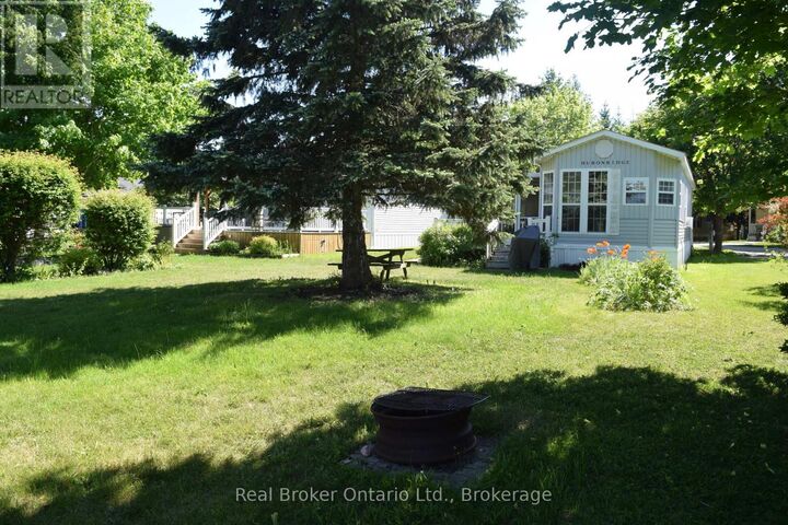 Property Photo:  13 Southline Avenue  ON N2Z 2X5 