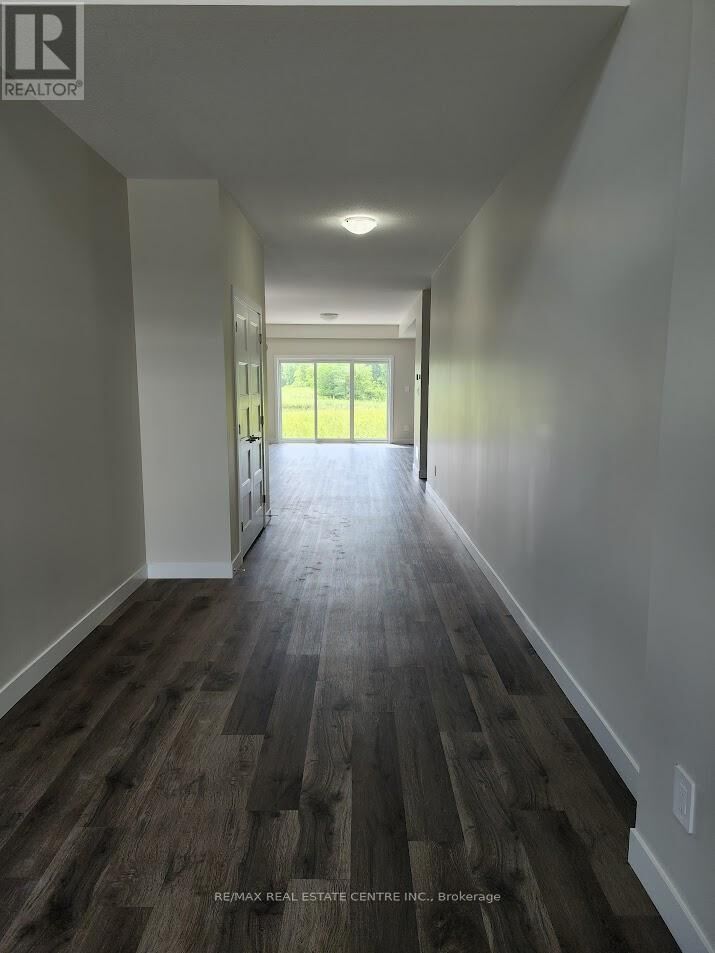 Property Photo:  6837 Royal Magnolia Avenue  ON N6P 1H5 