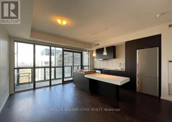Property Photo: 101 Charles Street East 2809 ON M4Y 0A9