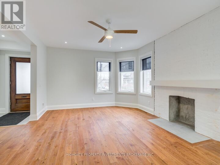 Property Photo:  129 Hilton Avenue Main  ON M5R 3E8 