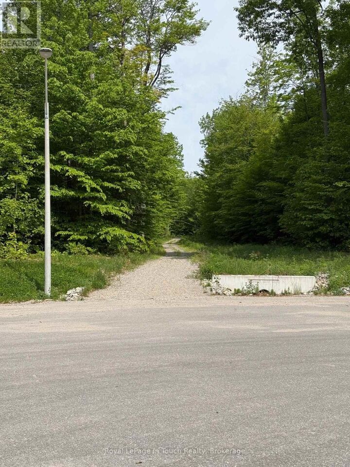 Property Photo:  Lt 50 Whispering Pine Circle East  ON L9M 0C2 